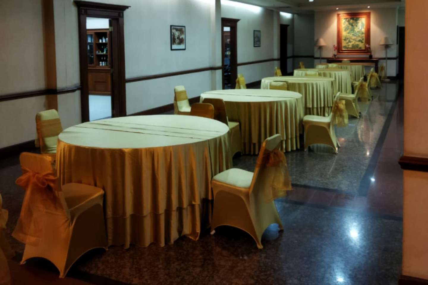 Gallery1
