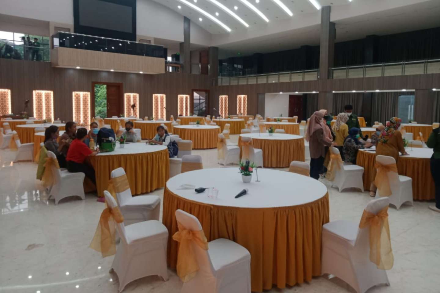 Gallery5